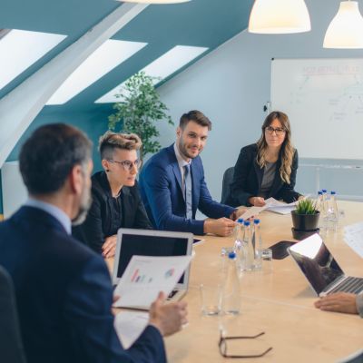 优发国际一触即发——反馈优化